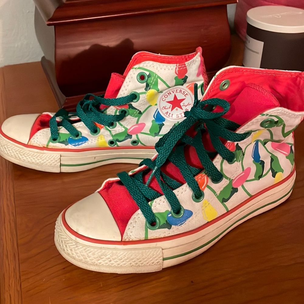 Christmas Converse with extra laces